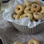 Taralli ist ein herzhaftes Knabbergebäck aus Süditaliens Region Apulien.