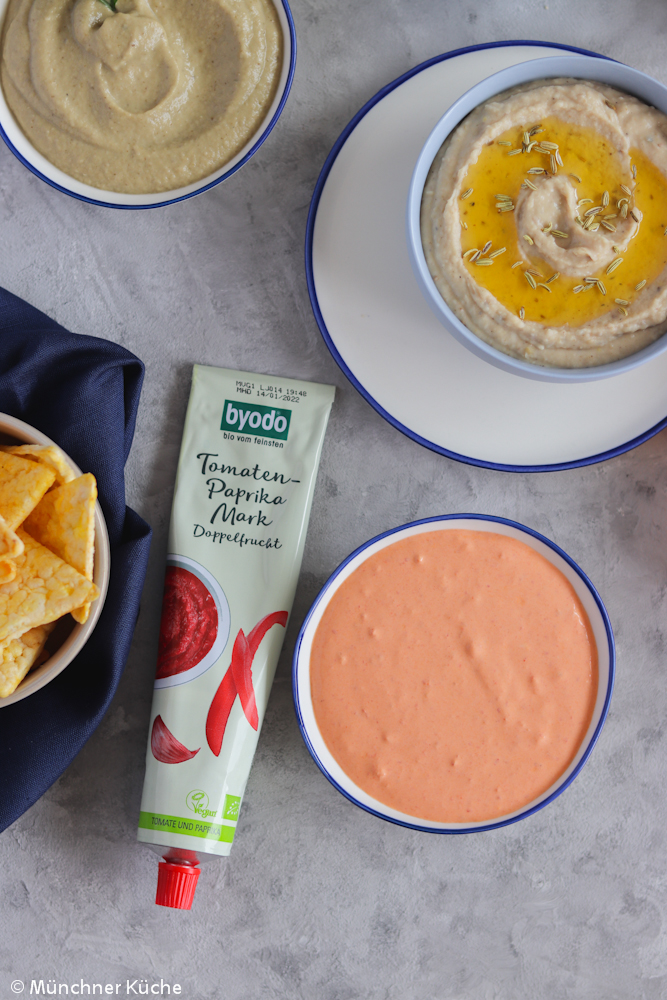 Dreierlei Dips: Baba Ghanoush, Tomaten-Ajvar-Dip & Weiße Bohnen Dip ... Dreierlei Dips: Baba Ghanoush, Tomaten-Ajvar-Dip & Weiße Bohnen Dip ...